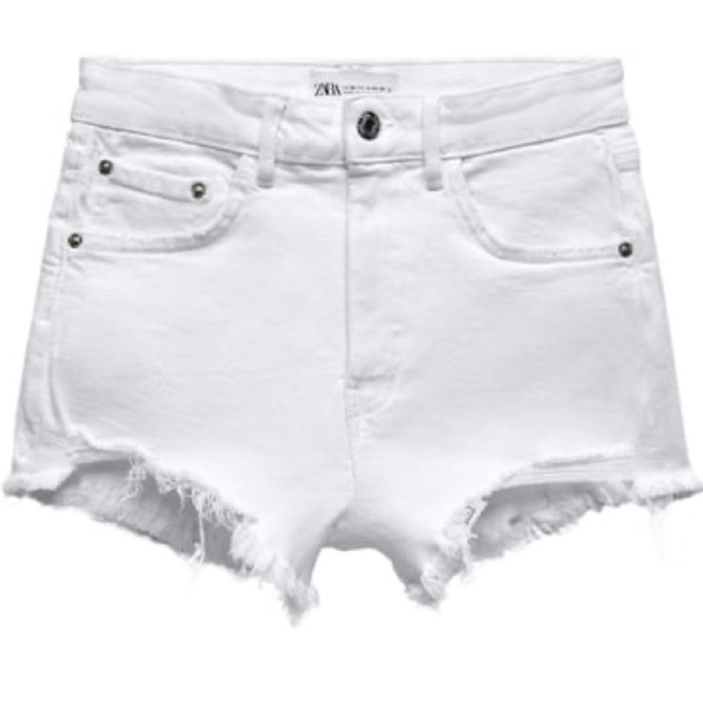 Zara High Rise Frayed Distressed White Denim Shorts NEW with tags Size 4